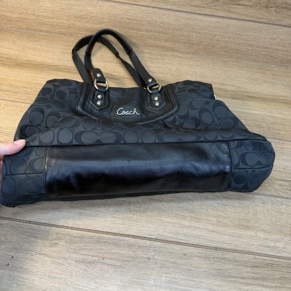 Coach Ashley Satchel Black Monogram Jacquard Leather Bag Y2K Classic F19244